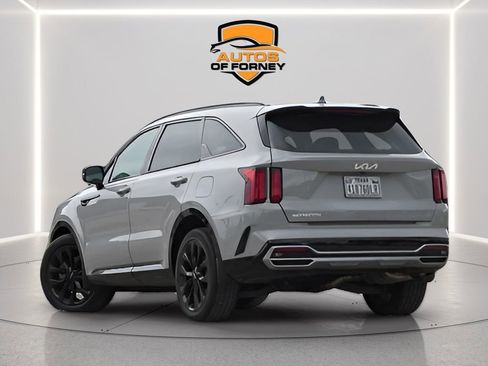 Used 2023 Kia Sorento SX FWD image 3