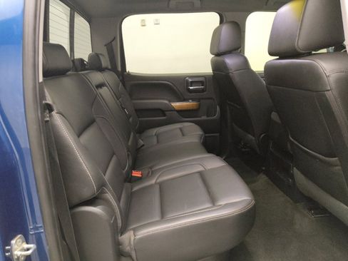 Used 2018 Chevrolet Silverado 1500 LTZ w/ Texas Edition image 19