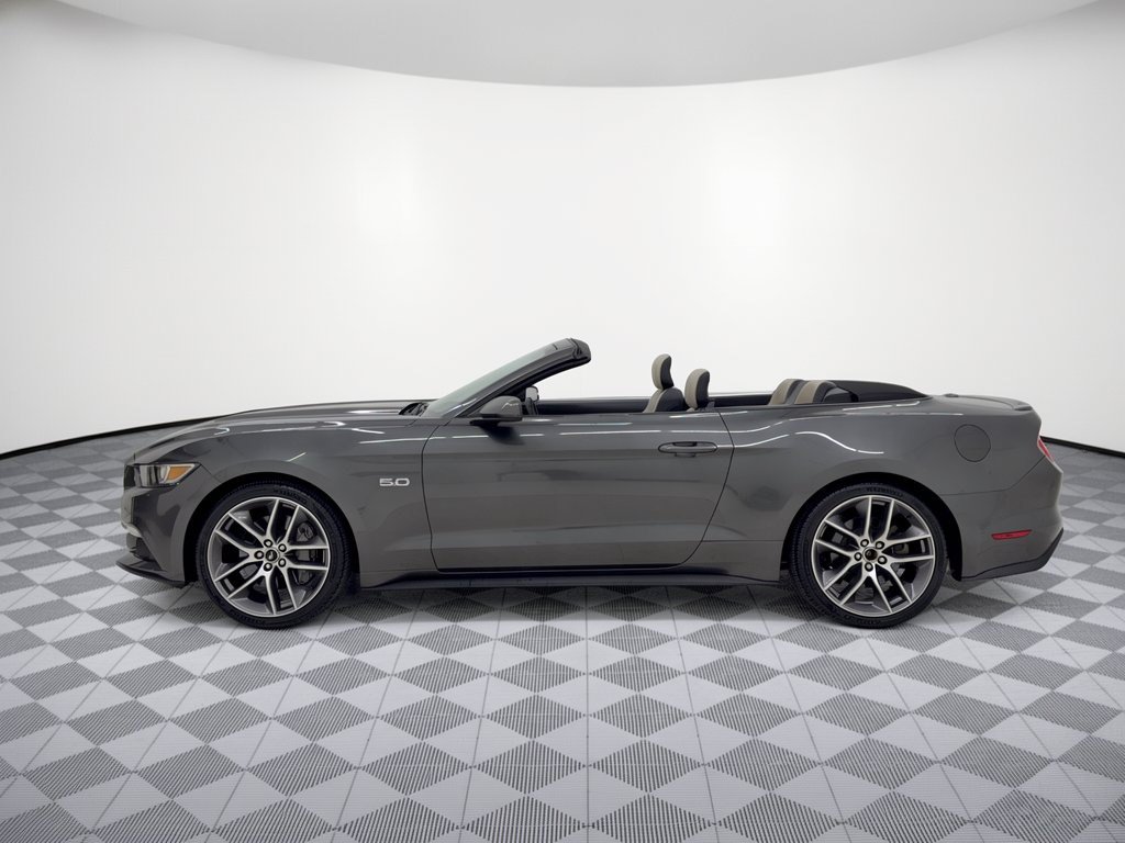 Used 2016 Ford Mustang GT Premium w/ Equipment Group 401A RWD image 2