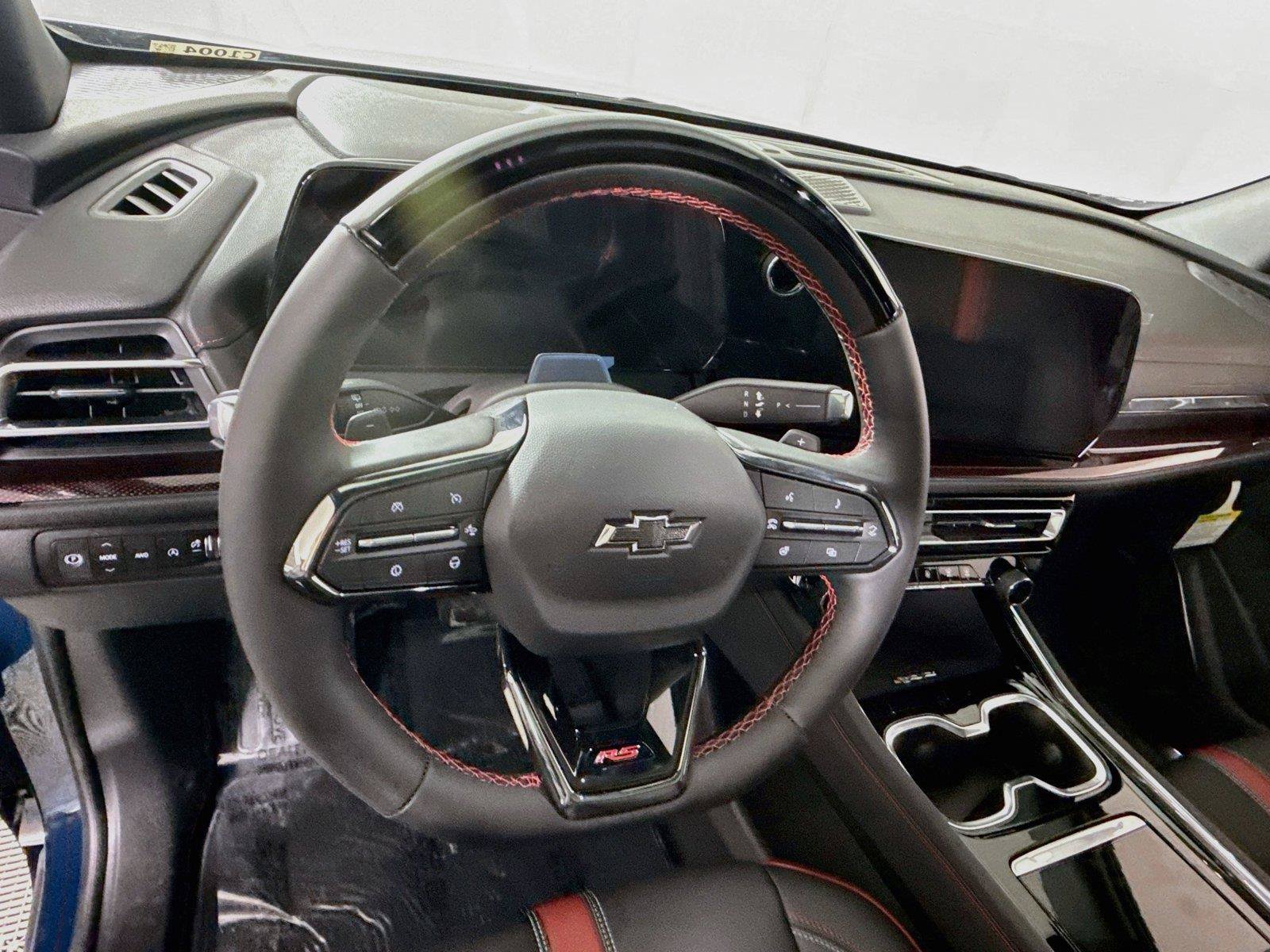 New 2027 Chevrolet Traverse RS AWD/4WD image 5