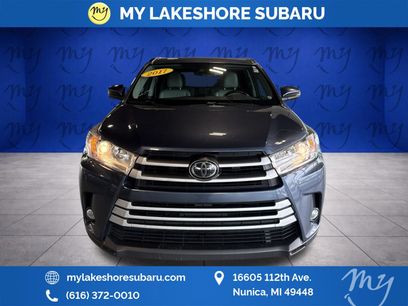 Used 2017 Toyota Highlander XLE