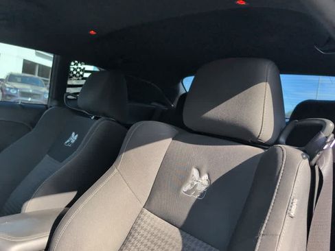 Used 2019 Dodge Challenger R/T Scat Pack RWD image 8