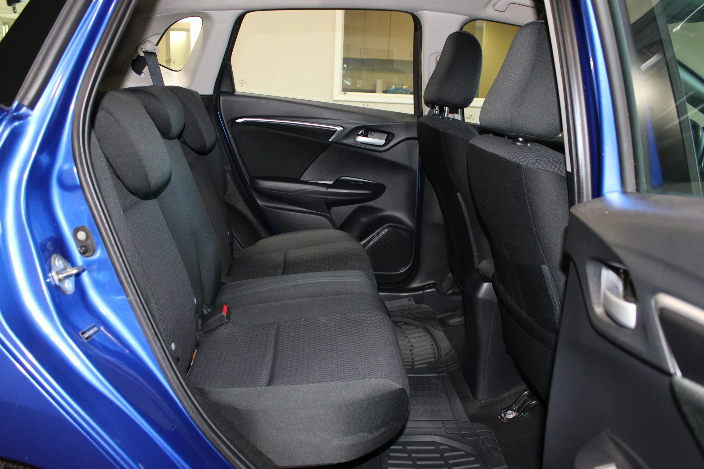 Used 2019 Honda Fit LX image 25