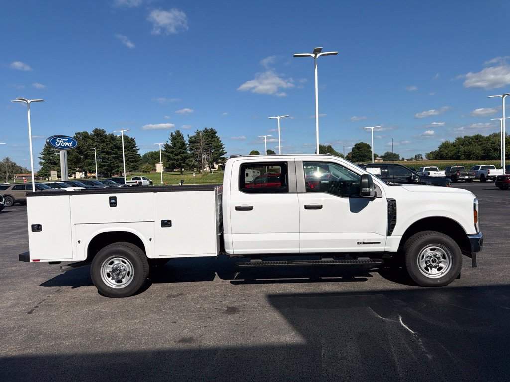 New 2026 Ford F350 XL w/ XL Chrome Package AWD/4WD image 6