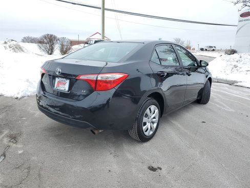 Used 2016 Toyota Corolla LE image 4