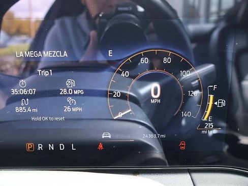 Used 2025 Ford Mustang Premium image 37