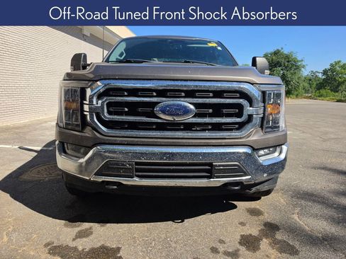 Used 2022 Ford F150 XLT w/ Equipment Group 302A High AWD/4WD image 15