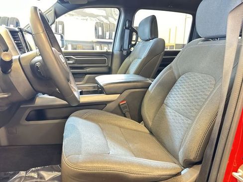 Used 2025 RAM 1500 Big Horn AWD/4WD image 19