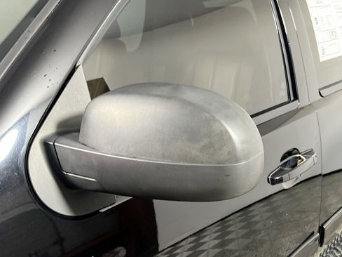 Used 2011 Chevrolet Avalanche LT w/ Luxury Package image 13