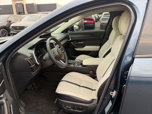 Used 2026 MAZDA CX-50 AWD 2.5 S w/ Premium Package image 11