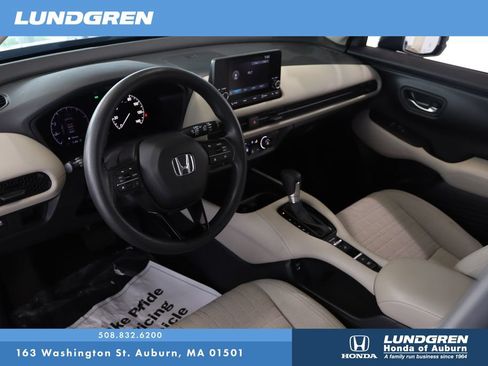 Used 2024 Honda HR-V LX image 8
