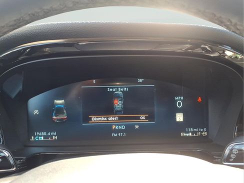 Used 2023 Lincoln Corsair Reserve w/ Equipment Group 201A image 16