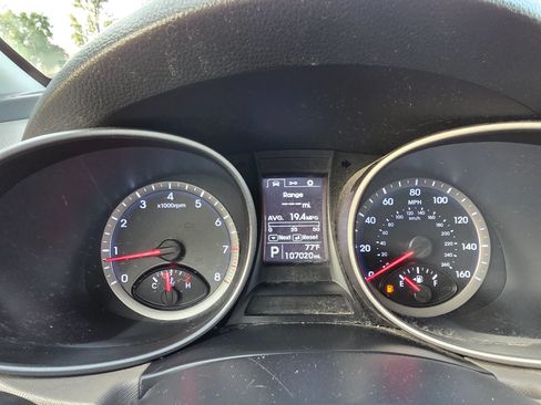 Used 2014 Hyundai Santa Fe Sport AWD/4WD image 20