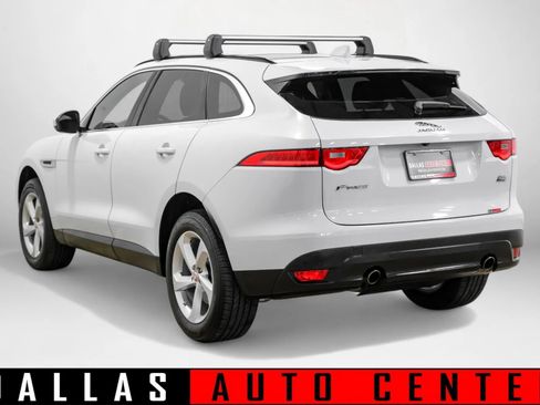 Used 2019 Jaguar F-PACE Premium image 6