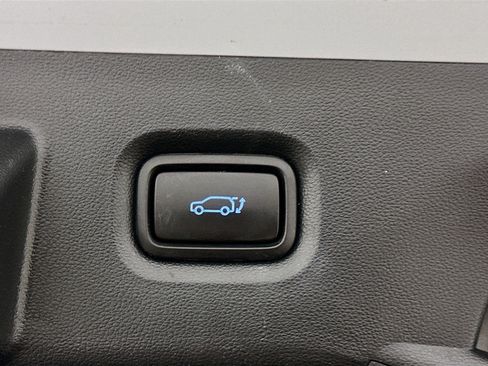 Used 2023 Hyundai Ioniq 5 Limited AWD/4WD image 32