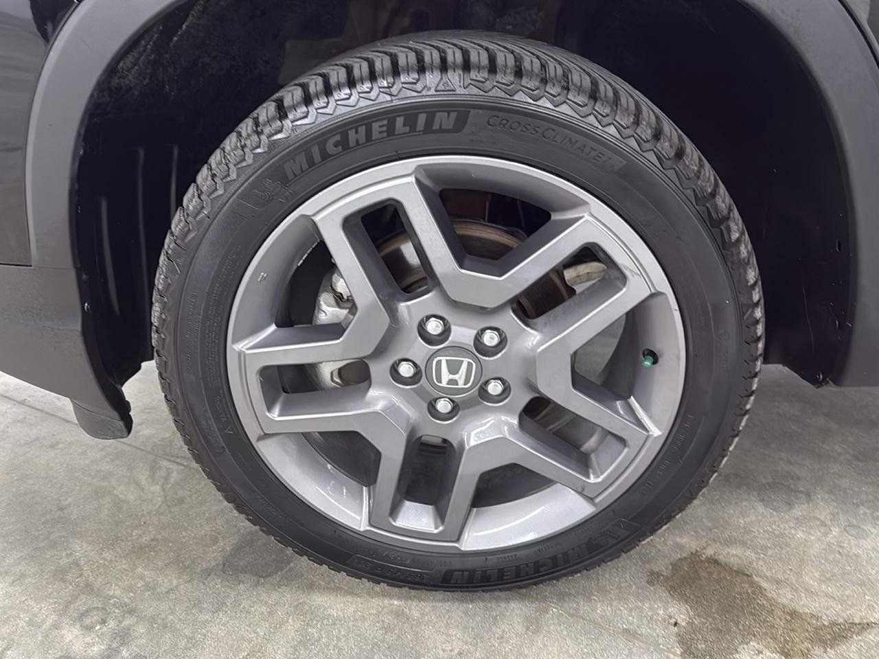 Used 2023 Honda Passport EX-L image 24