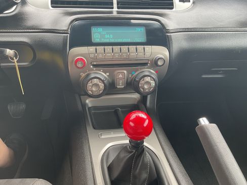 Used 2013 Chevrolet Camaro LS RWD image 15