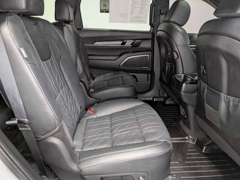Used 2023 Kia Telluride SX Prestige X-Pro AWD/4WD image 44