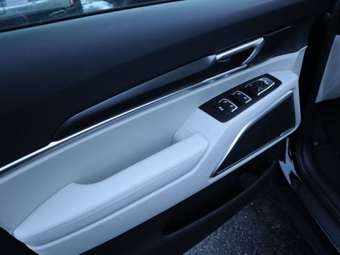 New 2025 Kia Telluride S image 19