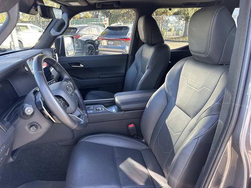 Certified 2024 Lexus GX 550 image 22