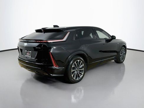 Used 2024 Cadillac Lyriq Sport w/ LPO, Floor Liner Package AWD/4WD image 7