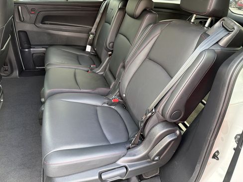 Certified 2025 Honda Odyssey Sport-L image 18