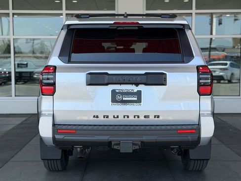 New 2026 Toyota 4Runner SR5 RWD image 11