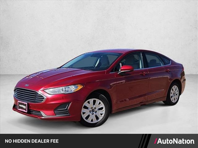 Used 2019 Ford Fusion S FWD image 1
