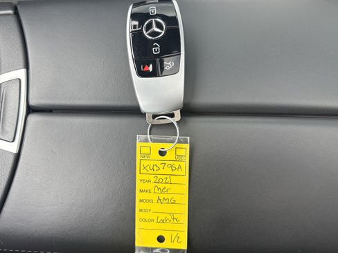 Used 2021 Mercedes-Benz E 53 AMG 4MATIC Sedan image 35