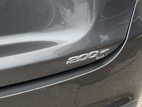 Used 2016 Chrysler 200 S w/ Comfort Group image 18