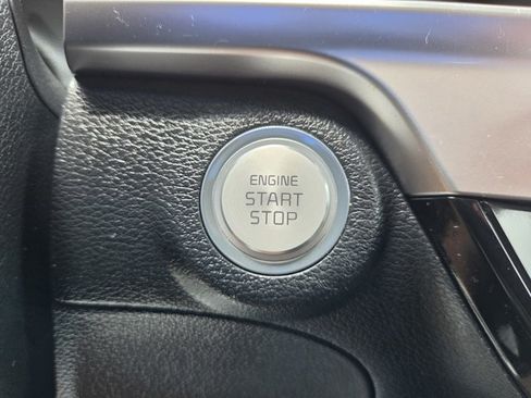 Used 2023 Kia Telluride S AWD/4WD image 23