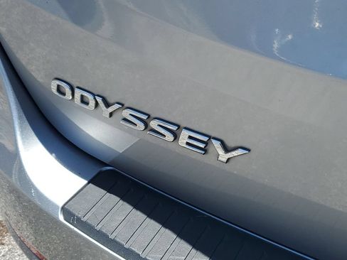 Used 2018 Honda Odyssey Touring image 9