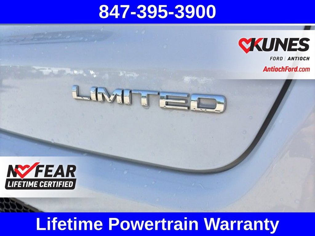 Used 2025 Jeep Compass Limited AWD/4WD image 14