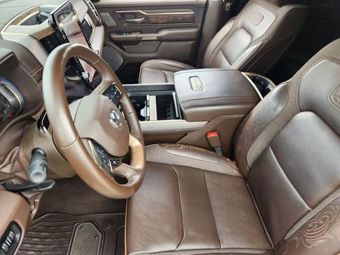 Used 2025 RAM 1500 Limited AWD/4WD image 13