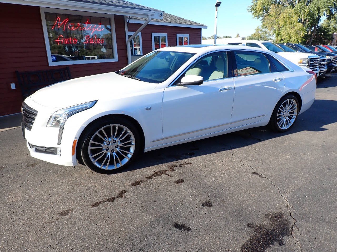 Used 2017 Cadillac CT6 Premium Luxury w/ Active Chassis Package AWD/4WD image 3