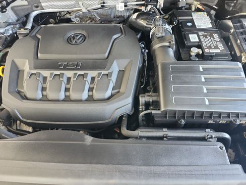 Used 2023 Volkswagen Tiguan SE FWD image 23
