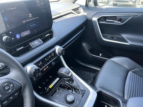 Used 2024 Toyota RAV4 XSE image 20