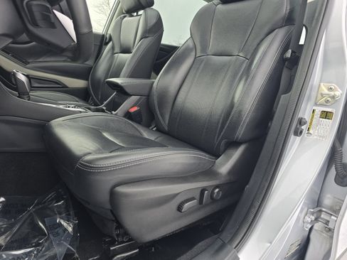 Used 2022 Subaru Forester Limited image 26