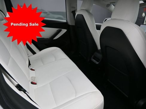 Used 2019 Tesla Model 3 Standard Range Plus image 27