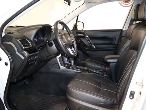 Used 2018 Subaru Forester 2.5i Touring w/ Popular Package #3B AWD/4WD image 33
