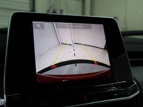 Used 2025 Jeep Compass Latitude image 22