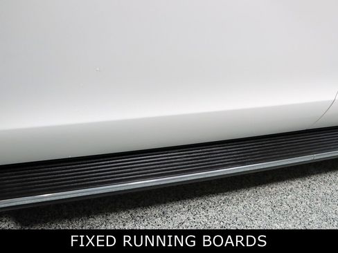 Used 2022 Ford Expedition Limited image 12