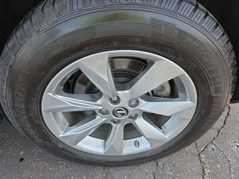 Used 2019 Lexus RX 350 AWD w/ Navigation Package image 34