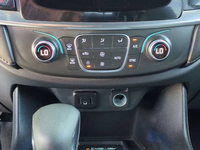 Certified 2023 Chevrolet Traverse LT FWD image 18