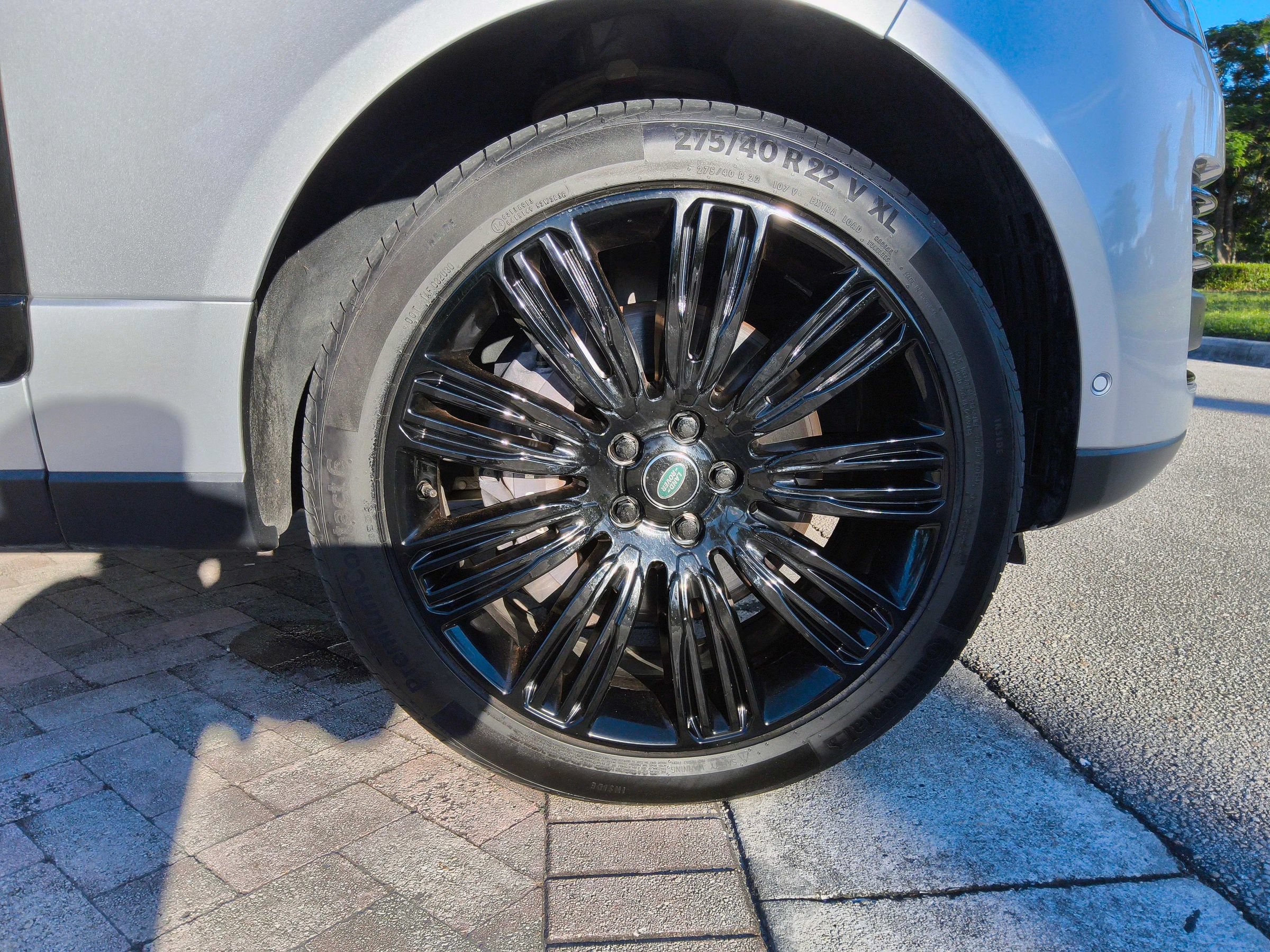 Used 2019 Land Rover Range Rover Supercharged AWD/4WD image 51