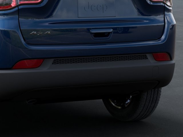 New 2026 Jeep Compass Latitude AWD/4WD image 13