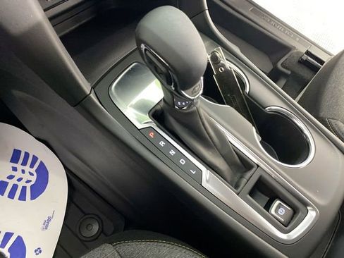 Used 2024 Chevrolet Equinox LT w/ LPO, Floor Liner Package image 43