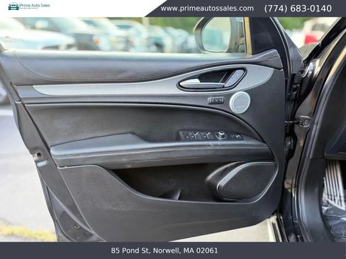 Used 2021 Alfa Romeo Stelvio Ti Sport AWD/4WD image 10