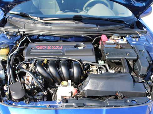 Used 2000 Toyota Celica GT image 26