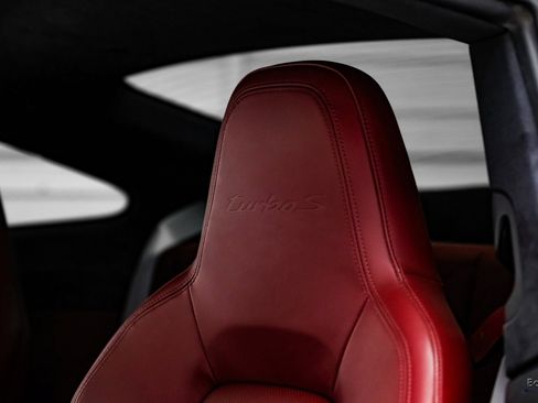 Used 2021 Porsche 911 Turbo S image 44